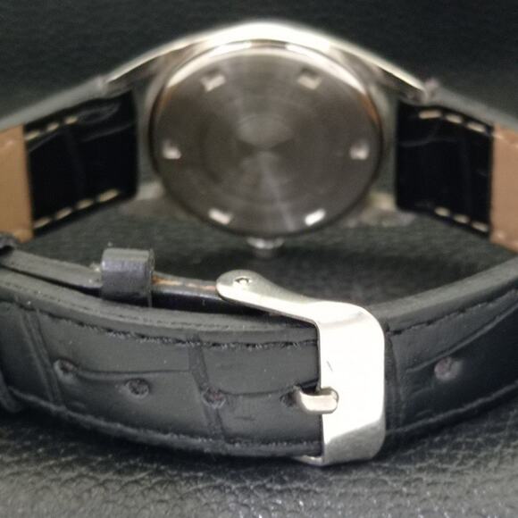 Vintage 1971 Favre Leuba Manual Mens Silver Watch W/Leather Strap - Picture 2 of 9